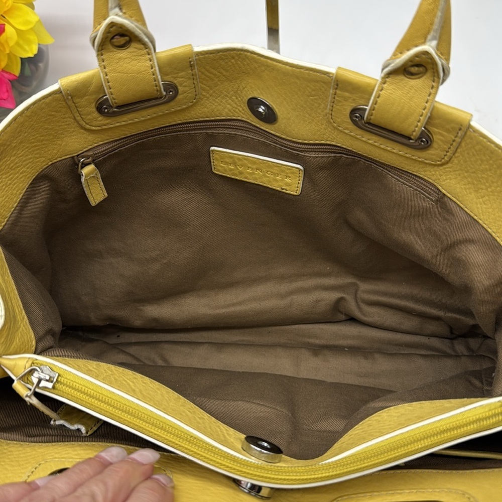 Levenger Yellow Soft Pebble Leather Shoulder Bag MCB8805A - Picture 8 of 16